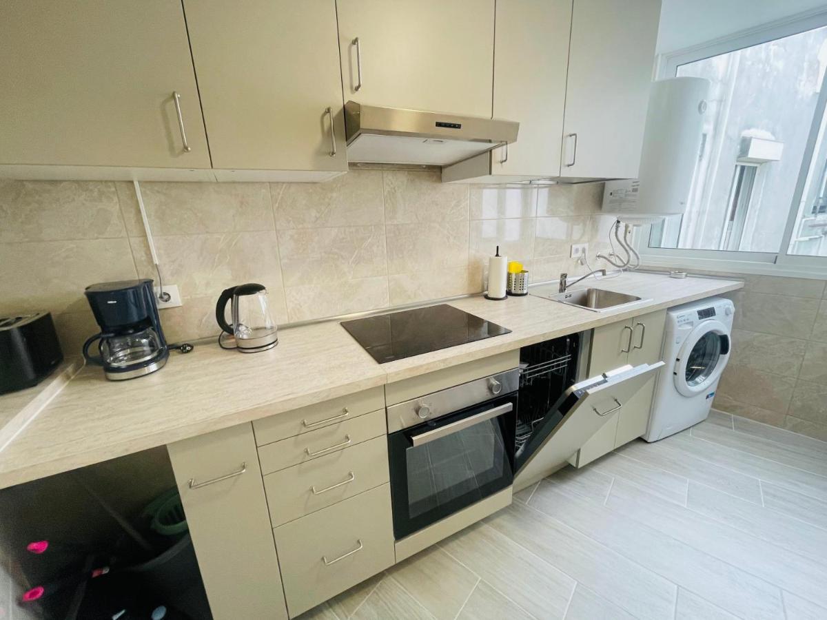 Barca 5 New Beach Apartment Sant Adria de Besos Εξωτερικό φωτογραφία