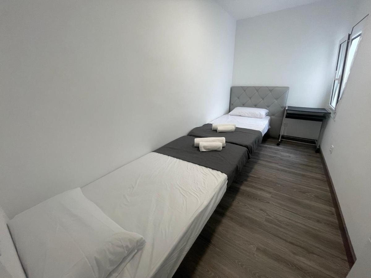 Barca 5 New Beach Apartment Sant Adria de Besos Εξωτερικό φωτογραφία